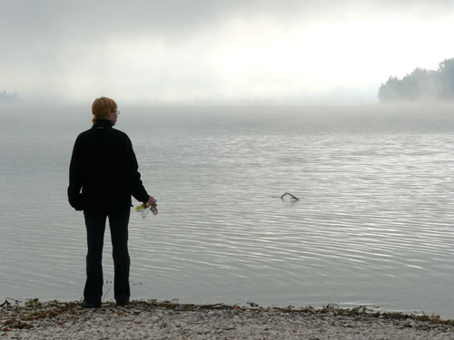 jezero v megli